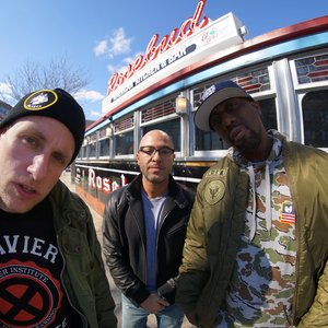 7L & Esoteric feat. Inspectah Deck 的头像