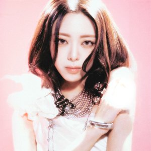 Yuna 的头像