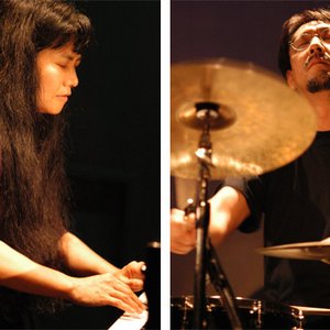 Tatsuya Yoshida / Satoko Fujii 的头像