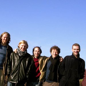 Pirly Zurstrassen Septet 的头像