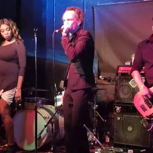 james hall & the steady wicked 的头像