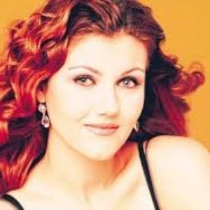 Tuğba Önal 的头像