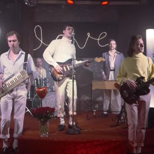 Zdjęcia dla 'LOVE HOTEL BAND'