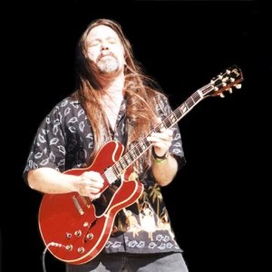 Howard "Guitar" Luedtke 的头像