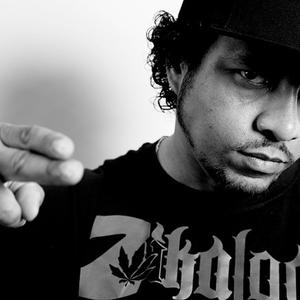 J'L'Tismé photo provided by Last.fm