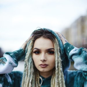 Zhavia Ward 的头像