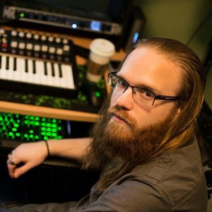Andrew Hulshult 的头像