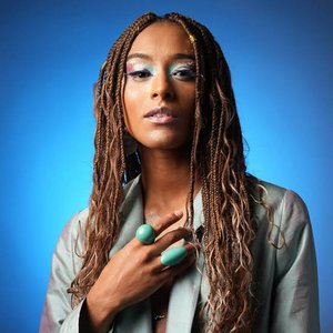 Avatar for Marília Lopes