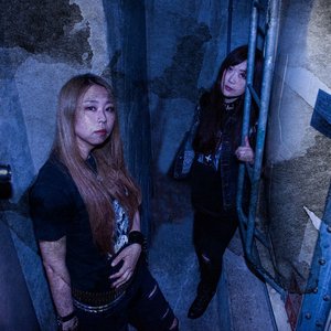 “Stigmatize”的封面