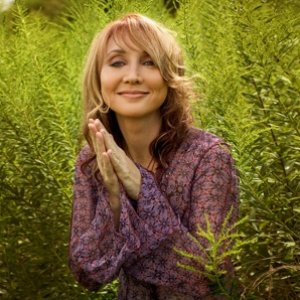 Pam Tillis 的头像