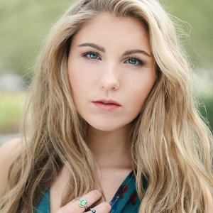 Аватар для Brennley Brown