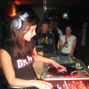 DJ Annalyze 的头像