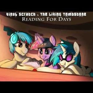 Vinyl Scratch and The Living Tombstone 的头像