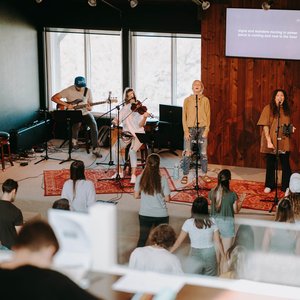 YWAM Kona Prayer Room 的头像