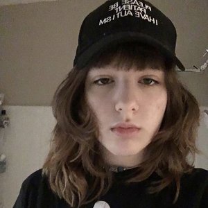 GEZEBELLE GABURGABLY 的头像