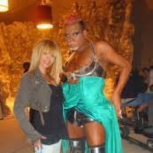 Azis feat. Marta Savich 的头像