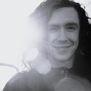 Tom Sharkett 的头像