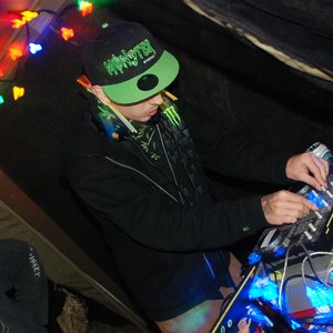 Avatar for b1tchsh1fter