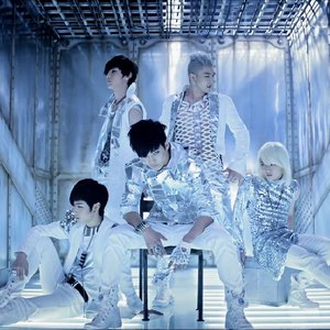 Avatar för 뉴이스트 (NU'EST)