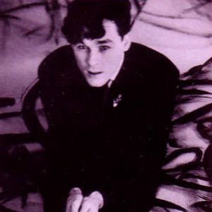 Billy MacKenzie photo provided by Last.fm
