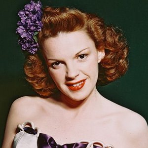 Judy Garland & M-G-M Studio Chorus 的头像