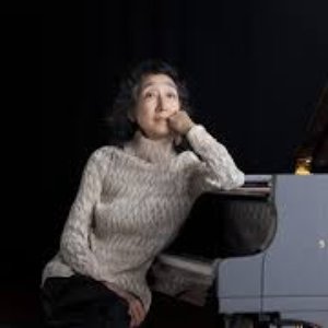 Mitsuko Uchida & Wolfgang Amadeus Mozart için avatar