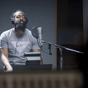 “James Harden”的封面