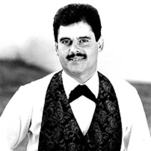 Lalo Rodríguez 的头像