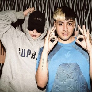 Bizarrap & Tiago pzk 的头像