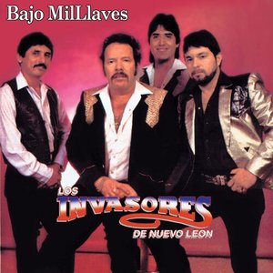 Bajo Mil Llaves