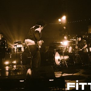 'Fitter'の画像