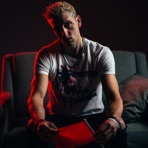 Brian Walker 的头像