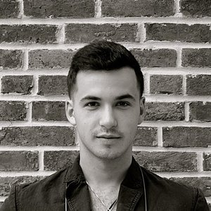 Ben Taub 的头像