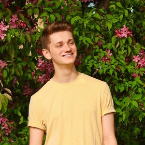 Spencer Douglas 的头像