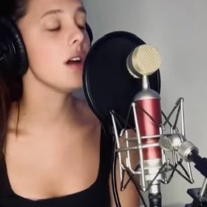 Lanie Gardner - Dreams Lyrics - Zortam Music