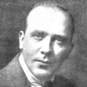 Horatio Nicholls 的头像
