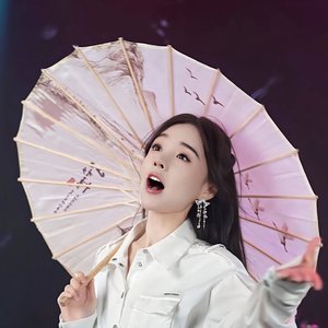 Avatar for 鱼闪闪BLING