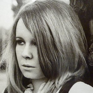 Sandy Denny için avatar