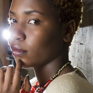 Аватар для Dela & M. Nthigah