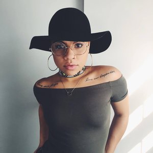 Avatar for Lola Jane