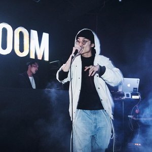 Mondo Grosso Feat. Kick a Show 的头像