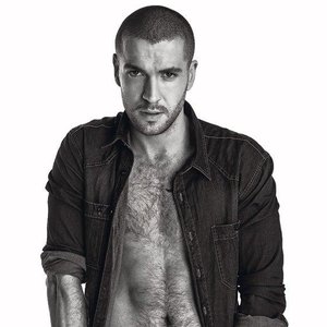 Shayne Ward 的头像