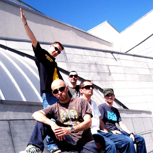 Le Peuple de l’Herbe photo provided by Last.fm