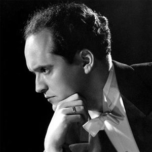 Miguel Bernal Jiménez 的头像