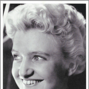 Mieke Telkamp photo provided by Last.fm