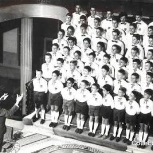 Les Petits Chanteurs de Vincennes 的头像