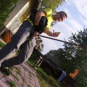 Damnapolis 的头像