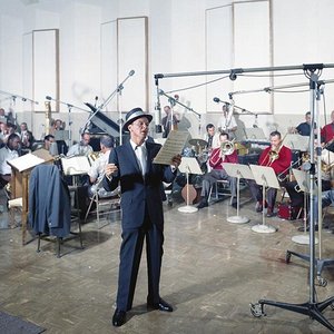 Frank Sinatra with Nelson Riddle & His Orchestra 的头像