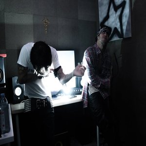 DGNR8 のアバター