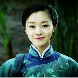 曼丽 的头像